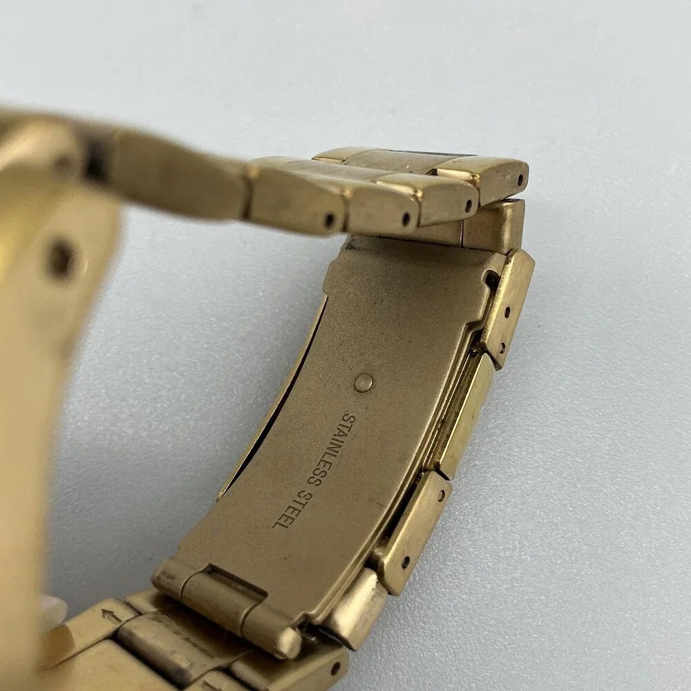 Fossil Riley ES3203 Womens Watch 38mm Gold Tone Crystal Bezel New Battery 6.25